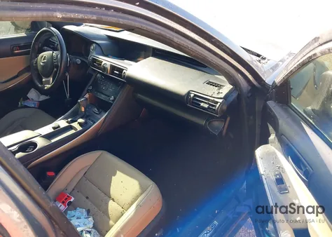 2017 Lexus Is 200T z USA, uszkodzony, nr VIN JTHBA1D2XH5041837